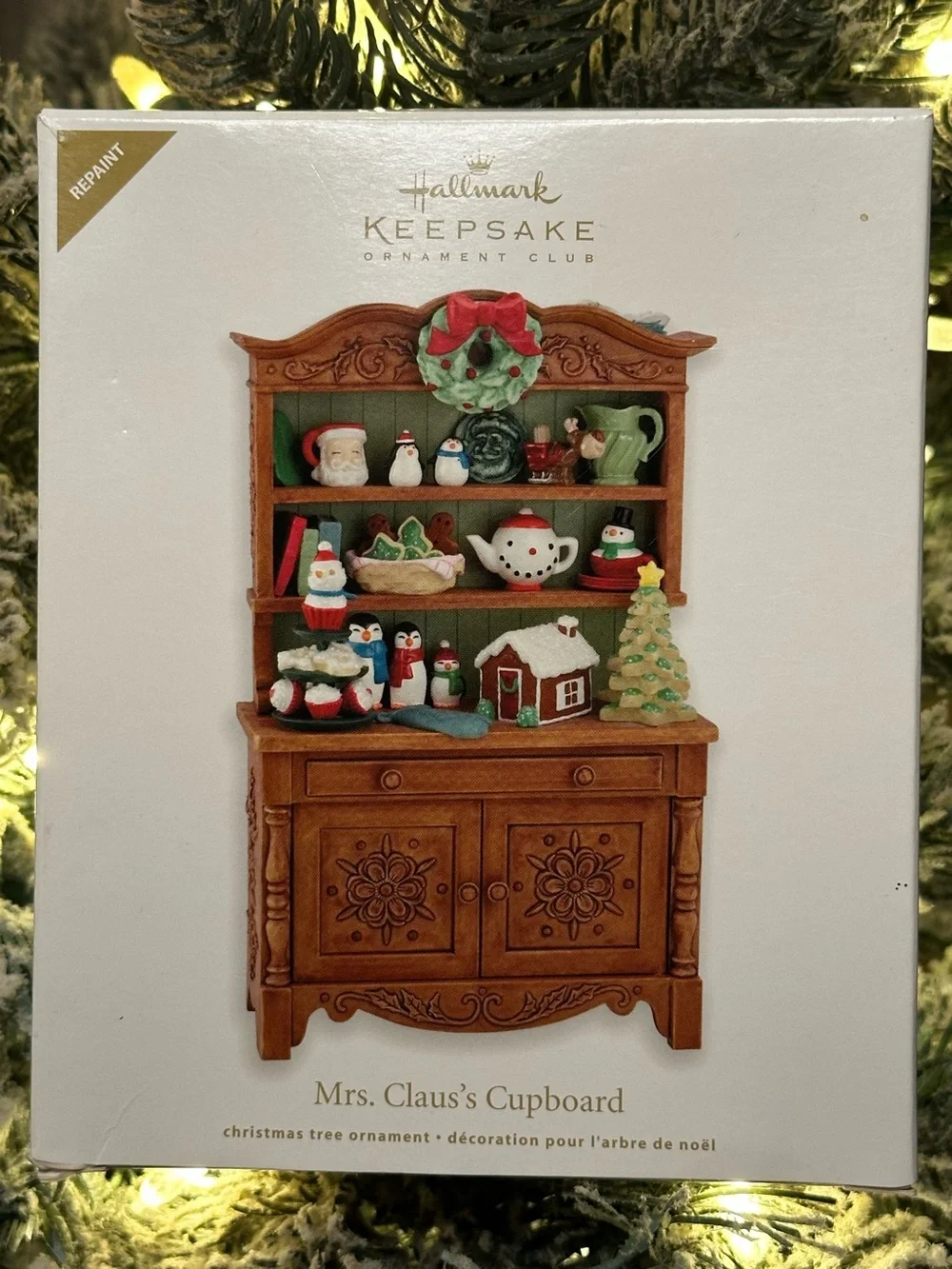 2012 Hallmark Mrs. Claus’s Cupboard Repaint KOC Club Exclusive Ornament